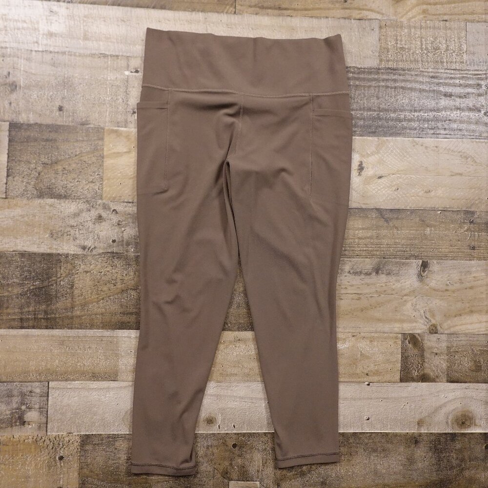 Athleta Salutation Stash Pocket II 7/8 Tights Women’s Large Taupe Brown Yoga